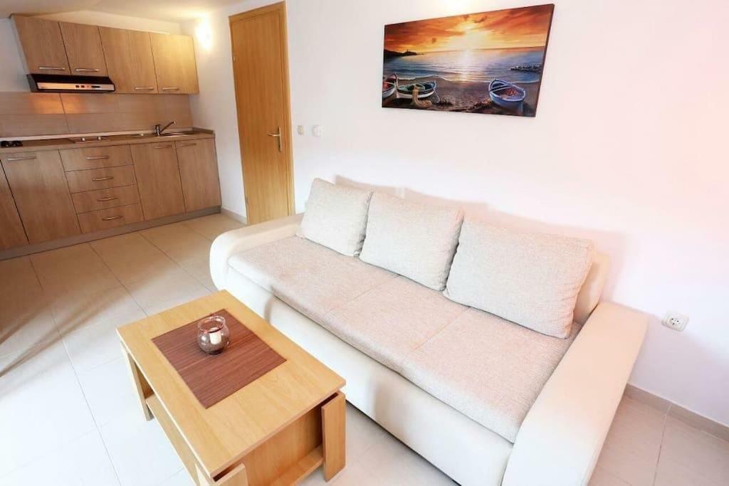 Apartmani Lili Sukošan 外观 照片