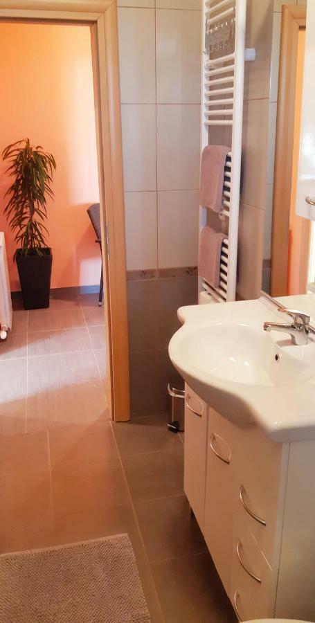 Apartmani Lili Sukošan 外观 照片