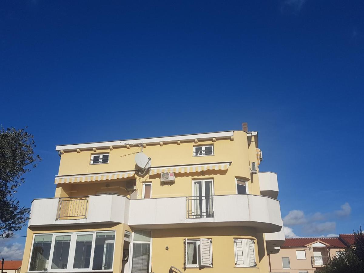 Apartmani Lili Sukošan 外观 照片